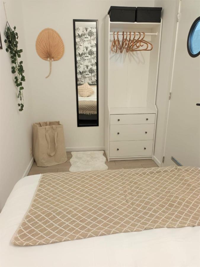 O'Stay Appartement Oostende Met Parking 50M Van Zeedijk Екстериор снимка